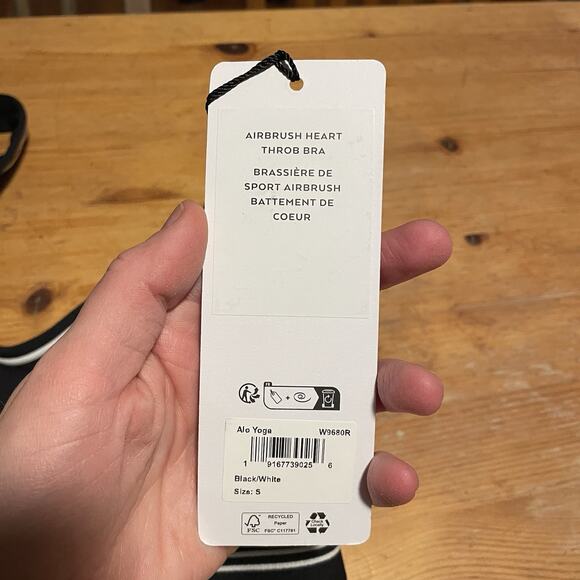 (BRAND NEW) Alo Yoga Heart Throb Set Size Small Bra Size Medium Leggings - Picture 3 of 9